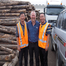 �D�������L(zh��ng)�H�R����ԭľ�ѷň�(ch��ng) �c(di��n)���ɷŴ�