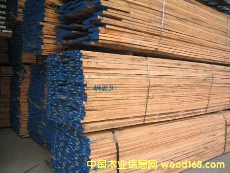 4/4��2COM �t���Ԕ����B