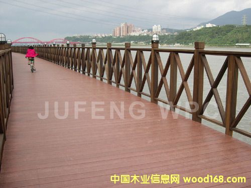 ��ľ�ذ幤�̌�����Ԕ��(x��)��B