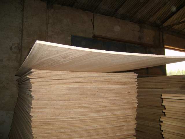 9����AB���Ԕ��(x��)��B