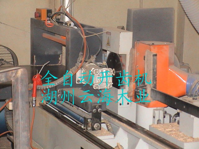 �_�X�C(j��)