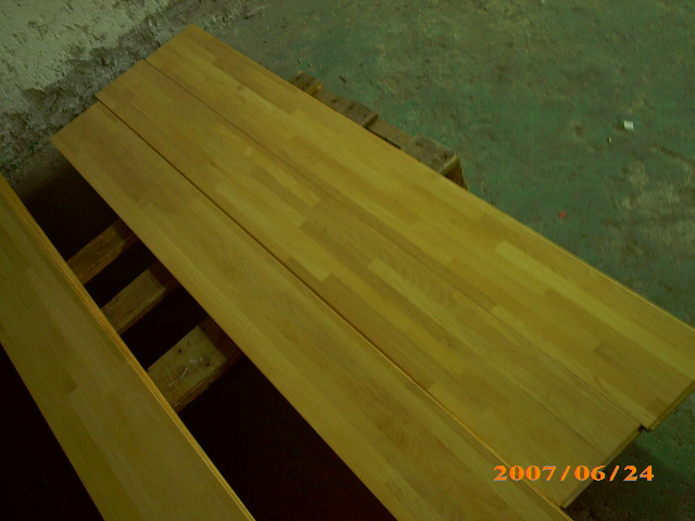 ƴ�Ӱ������ذ����ϵ�Ԕ��(x��)��B