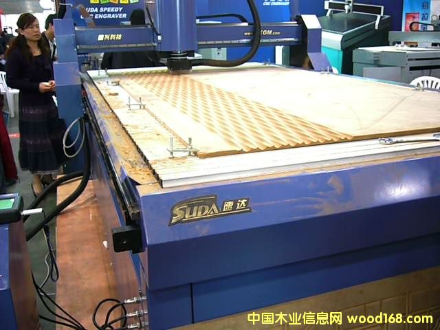 ���˰��̙C