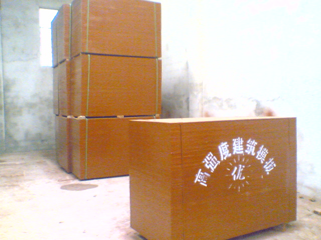 �ߏ�(qi��ng)�Ƚ���ģ���Ԕ��(x��)��B