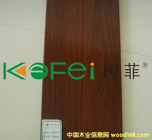 ���}��ľ�ذ�