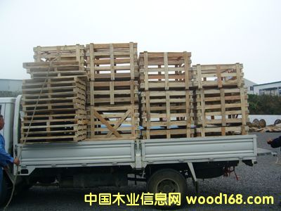 ���B���b��