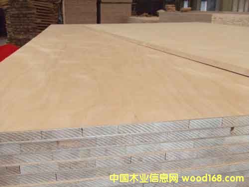 �R���׼�(x��)ľ�����Ԕ��(x��)��B