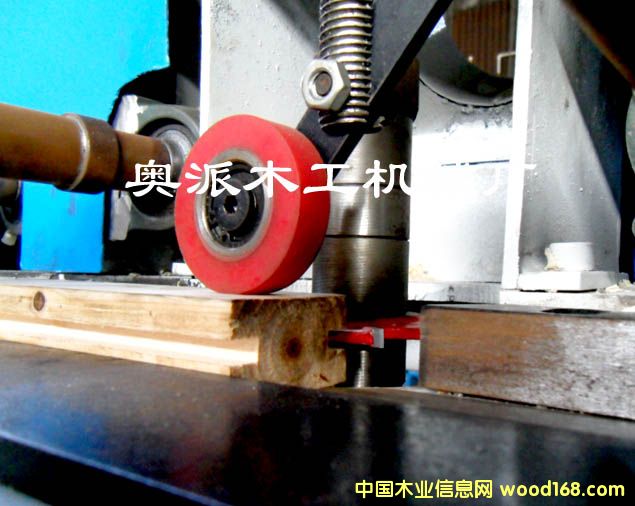 ľ���C(j��)е�p����{(di��o)�Ԅ�(d��ng)�M(j��n)����ʽ㊴�