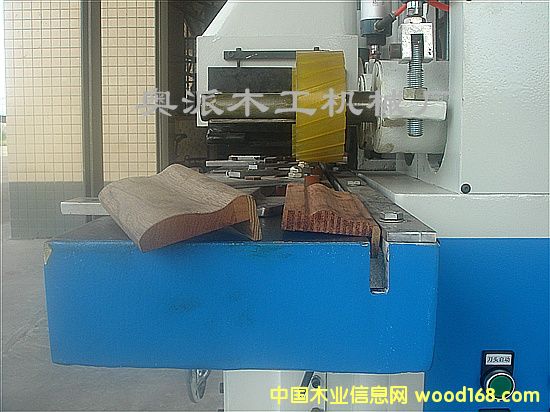 ľ���Cе����L��ľ���C