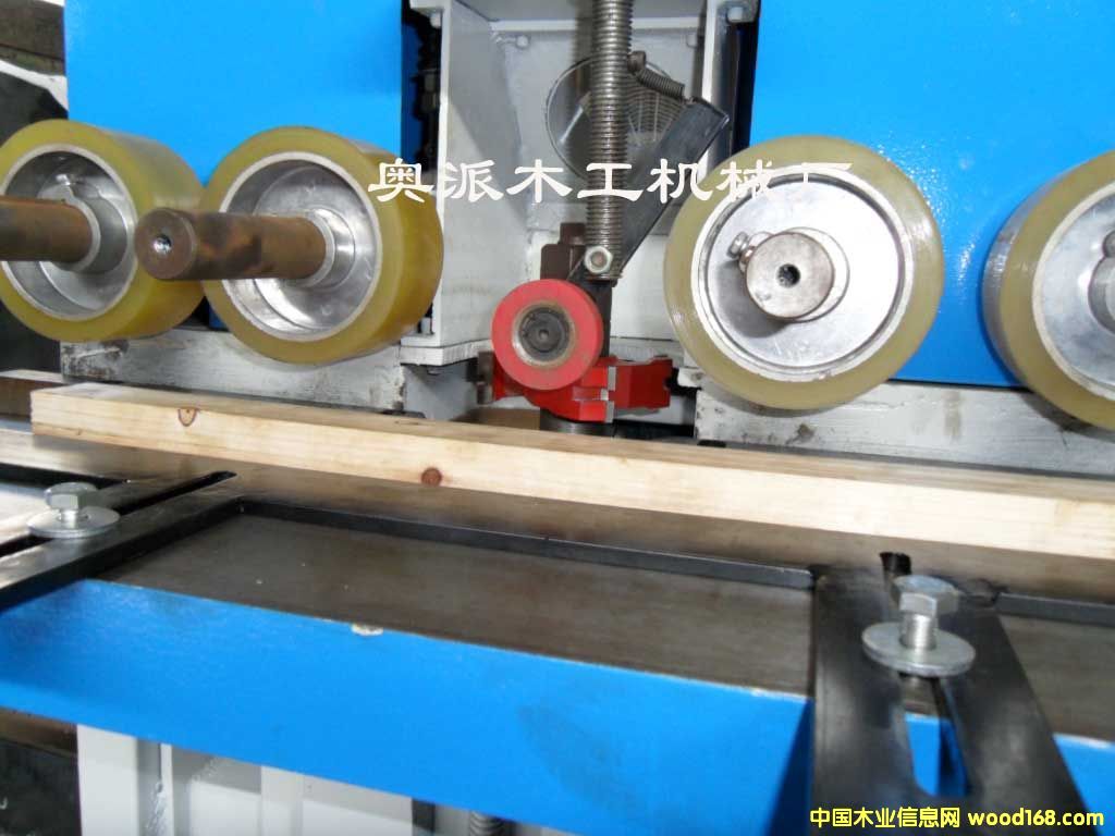 ľ���C(j��)е�p����{(di��o)��ʽ㊴�