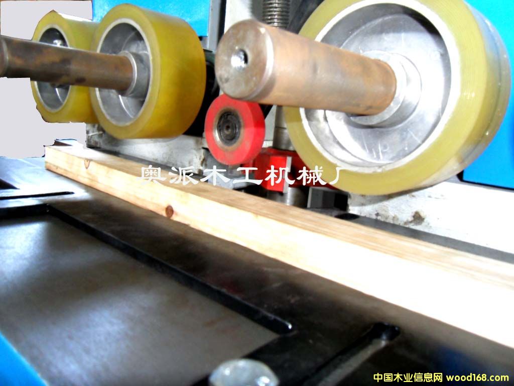 ľ���C(j��)е�Ԅ��M(j��n)���_�ۙC(j��)