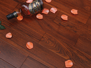 ɭ��֮�þ�����ľ�ذ塪���OƷ�ڵ�Ԕ����B