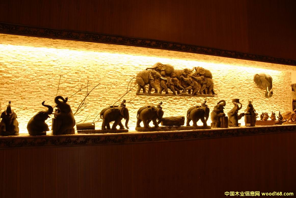 ��ľ����