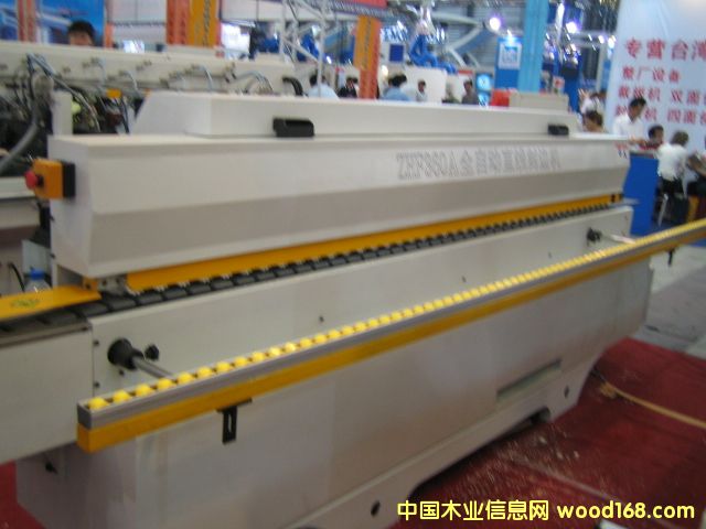 �Ϻ�ȫ�Ԅ�(d��ng)��߅�C(j��)��Ԕ��(x��)��B