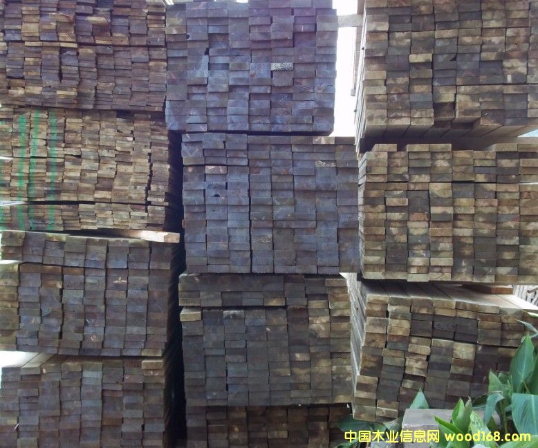 �Ͼ����S����ľ