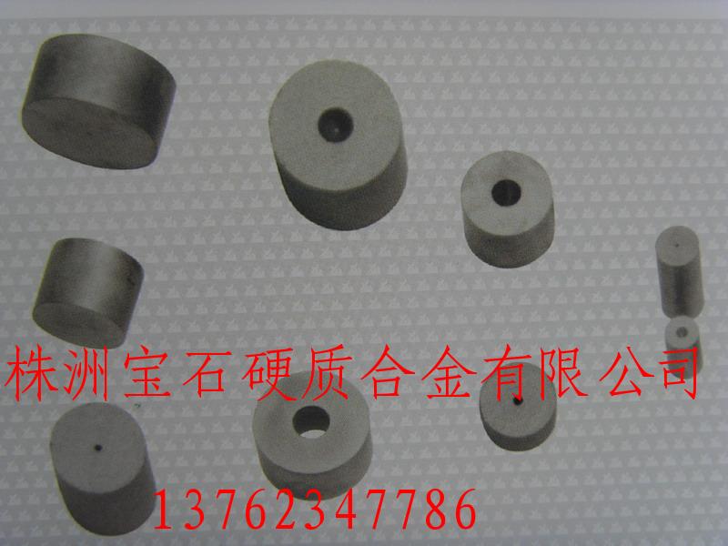 Ӳ�|(zh��)�Ͻ�ǘ�(bi��o)�a(ch��n)Ʒ��Ԕ��(x��)��B