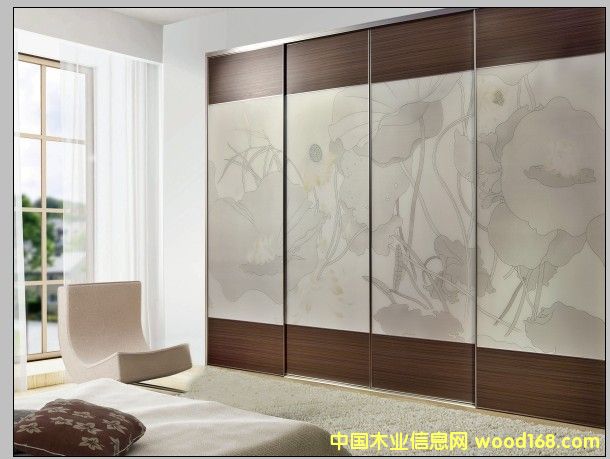 ������ɫ��Ԕ����B