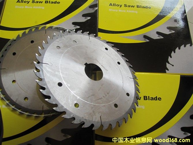 ���϶�Ƭ䏌��������Ƭ��Ԕ����B