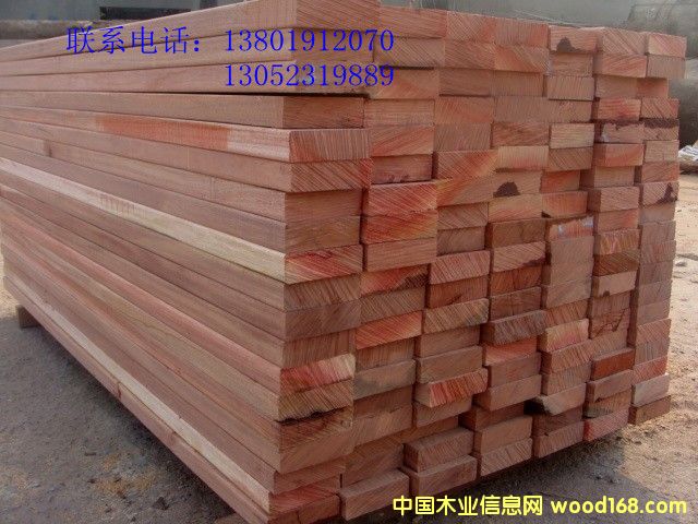 �R���������}��