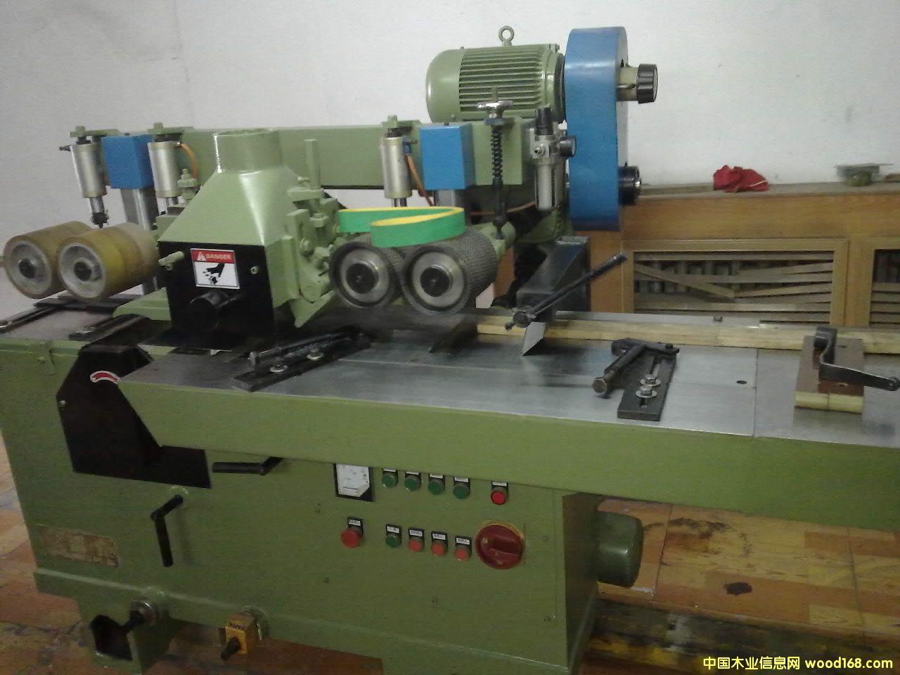 ���۸����a�p�S��䏙C��Ԕ����B