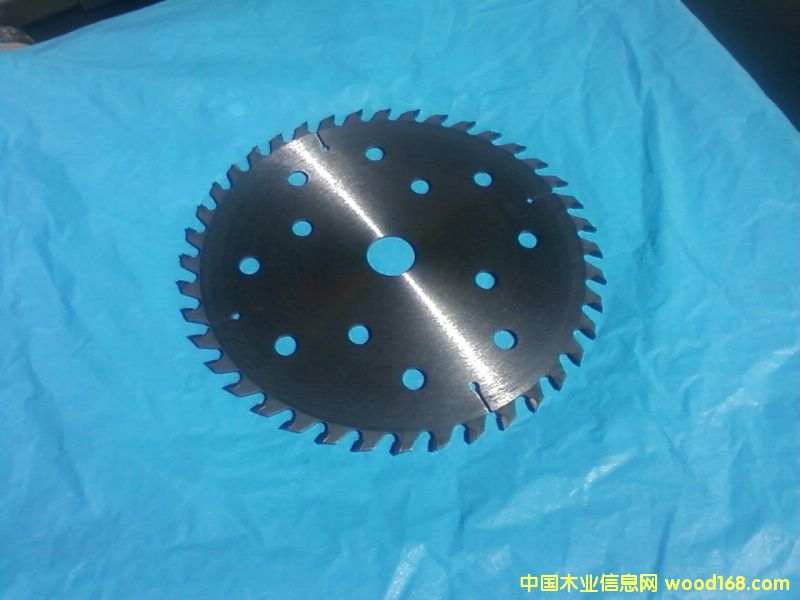 Ӳ�|(zh��)�ͽ��A�Ƭ��Ԕ��(x��)��B