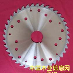 ����(y��ng)�_(t��i)������BC�X�и�ߙnľ��Ƭ䏺Ͻ��Ƭ��Ԕ��(x��)��B