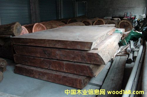 [��] �����z骴�� 4�׌� 