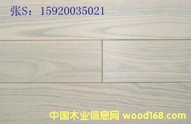 [��] ѩ����(sh��)ľ�ذ�