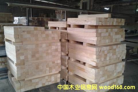 �M(j��n)�����zľ�ٹ���