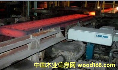 [��] ����Clarks�����ھ�ɰ����̽�y��