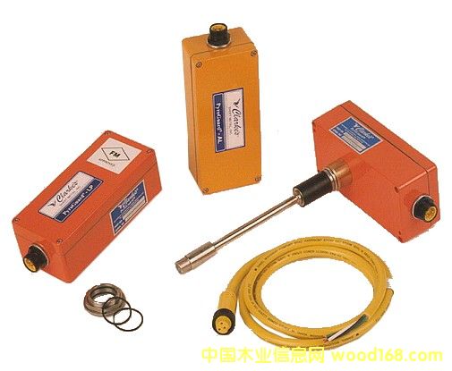 [��] ����Clarks�����ھ�ɰ����̽�y��