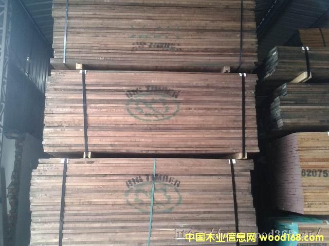 [��] ����(y��ng)�����ں��Ұ��4/4�ؼ�