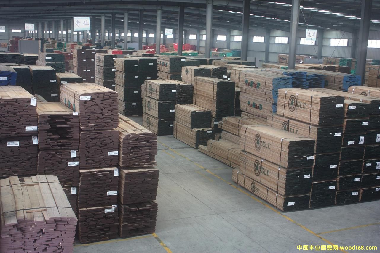 [��] �t��ľ 4/4����Ϟ������ľ���S��ľ