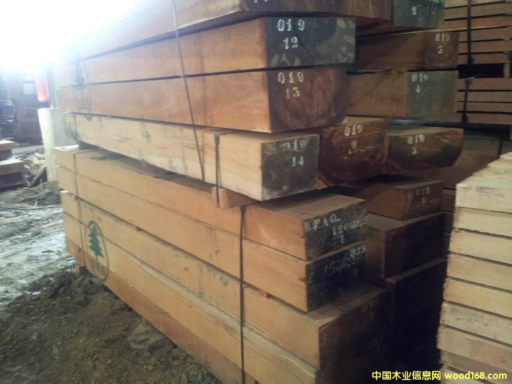 ���~�t̴ /PAO ROSA