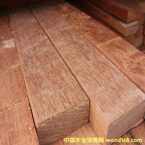 �R���������}���Ԕ��(x��)��B