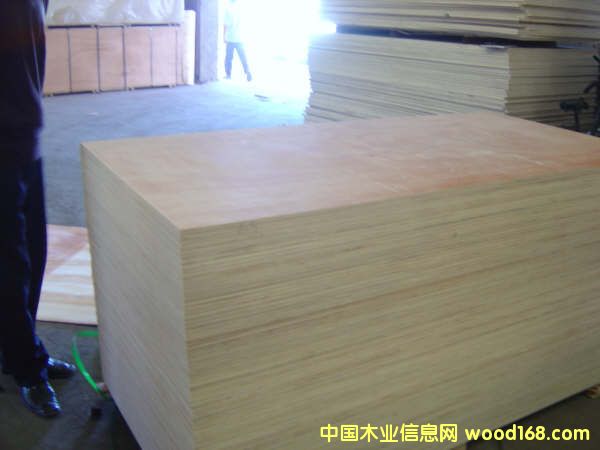 [��] �p�NƯ�ח�ľȫ���LVL�z�ϰ壬8-18mm