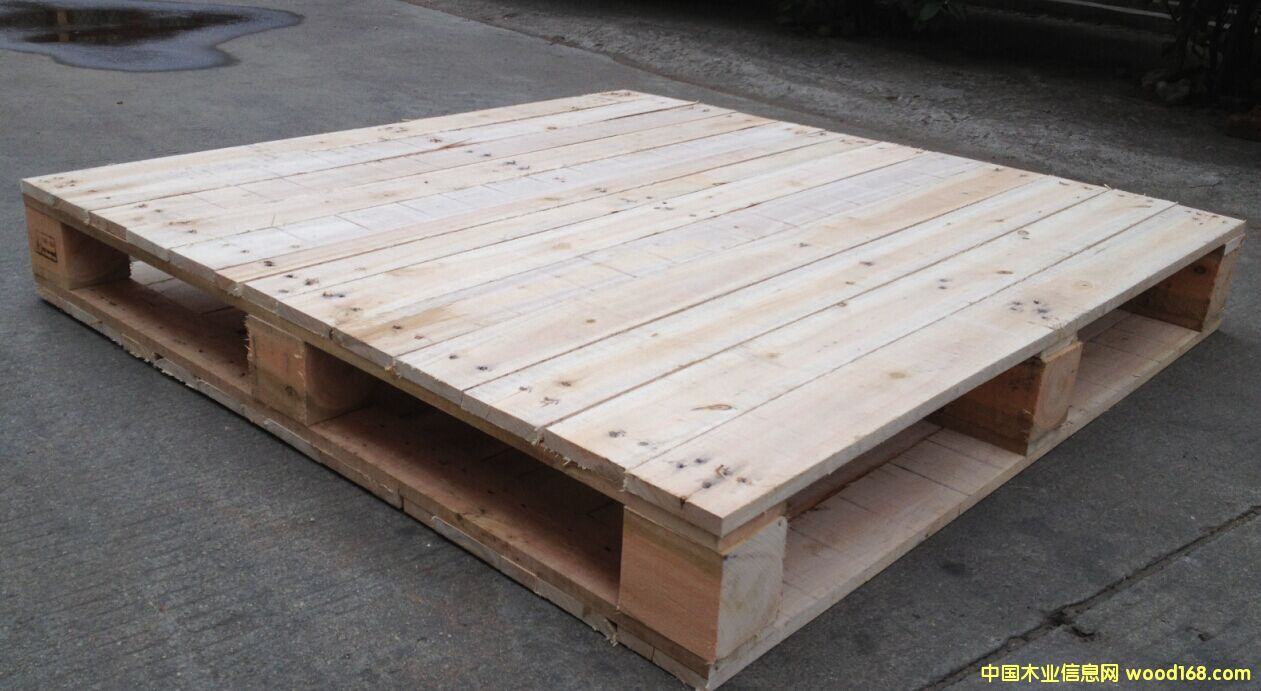 ��ľ����