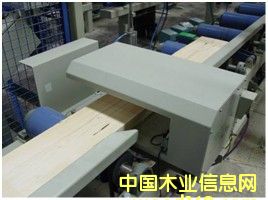 ���m��(sh��)ľ�ذ��ھ�ˮ�֙z�y(c��)ϵ�y(t��ng)��Ԕ��(x��)��B