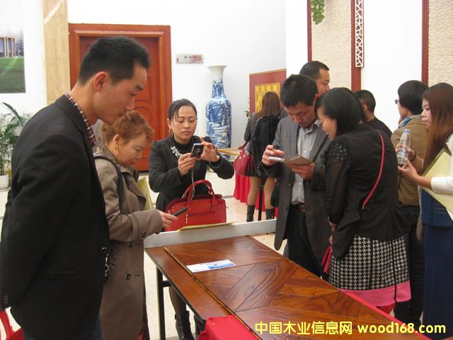 �����t��ľ�I(y��)2014�꽛(j��ng)�N�����(hu��)�A�M���_