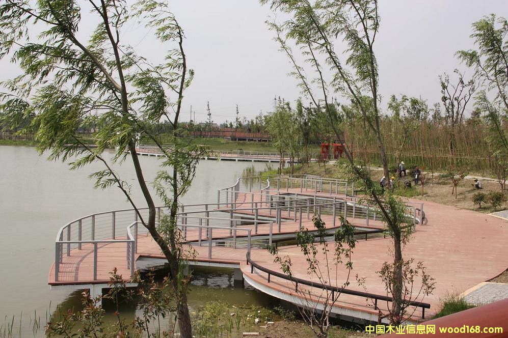 ���̈DƬ��ľ�ذ�2��Ԕ��(x��)��B