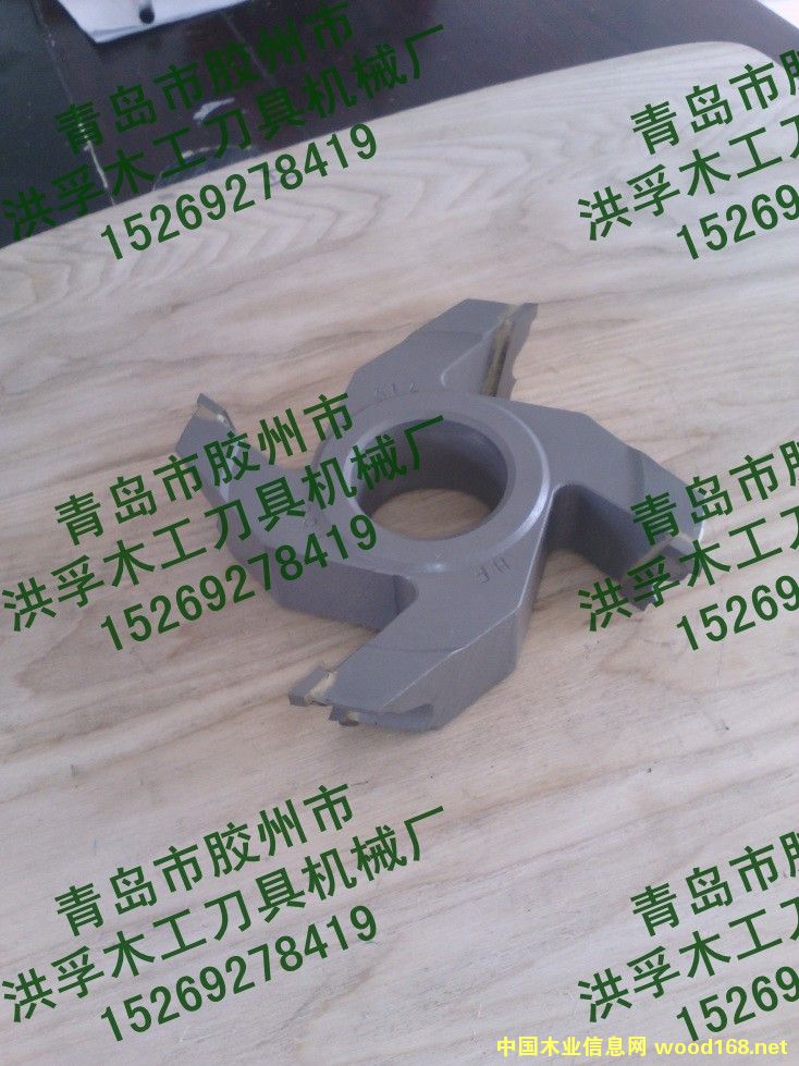 ���u���z���к���ľ�����ߙC(j��)е�S���l�͵���Ԕ��(x��)��B