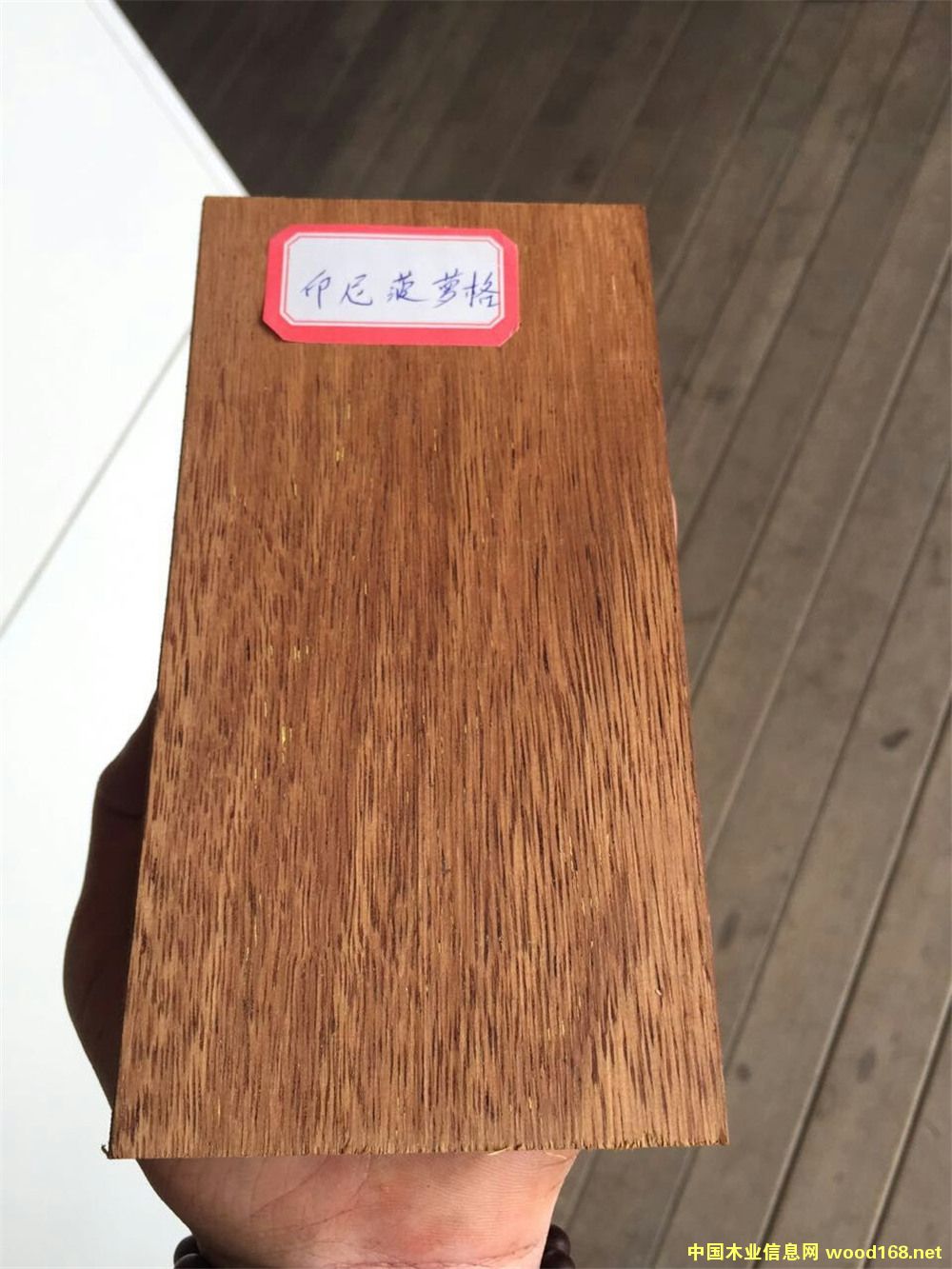 [��] ���}�������}�����ľ�ļӹ�