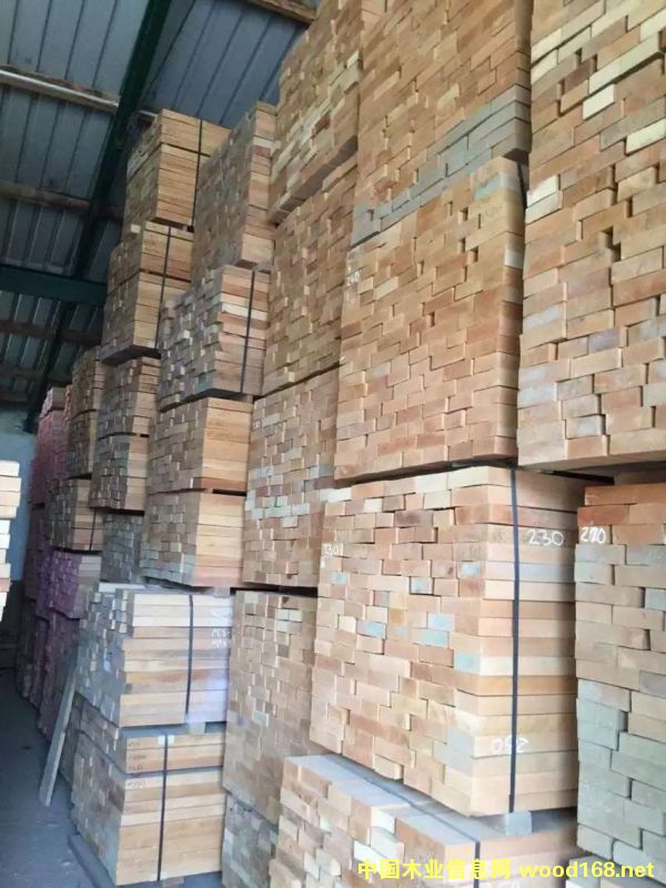 �W�ޙ�ľ���