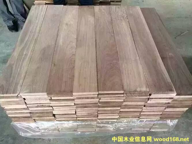 �ں��ҵذ�����