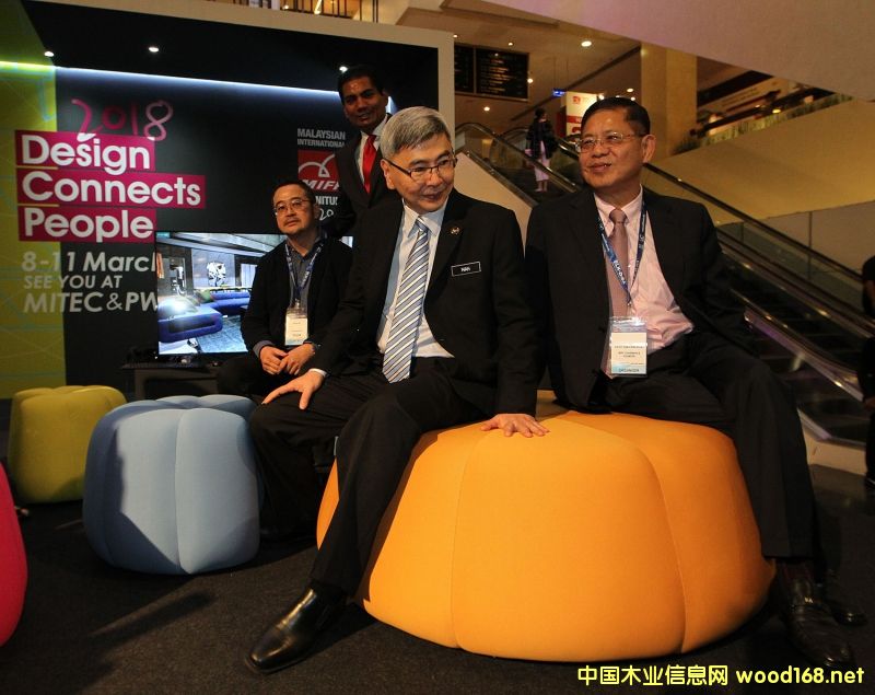 ���m��ʽ����ȫ��Ӽ{�R������ľ���J(r��n)�CӋ(j��)��