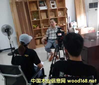 CCTV�l(f��)�F(xi��n)֮�á�Ʒ�|(zh��)����Ŀ ���M(j��n)����ɭ��ľ�I(y��)