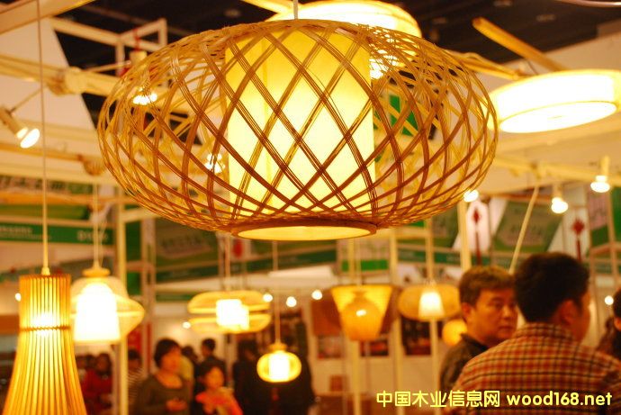 ���ֵ+���Զ��� ��������Ʒ�����Ј���׷��