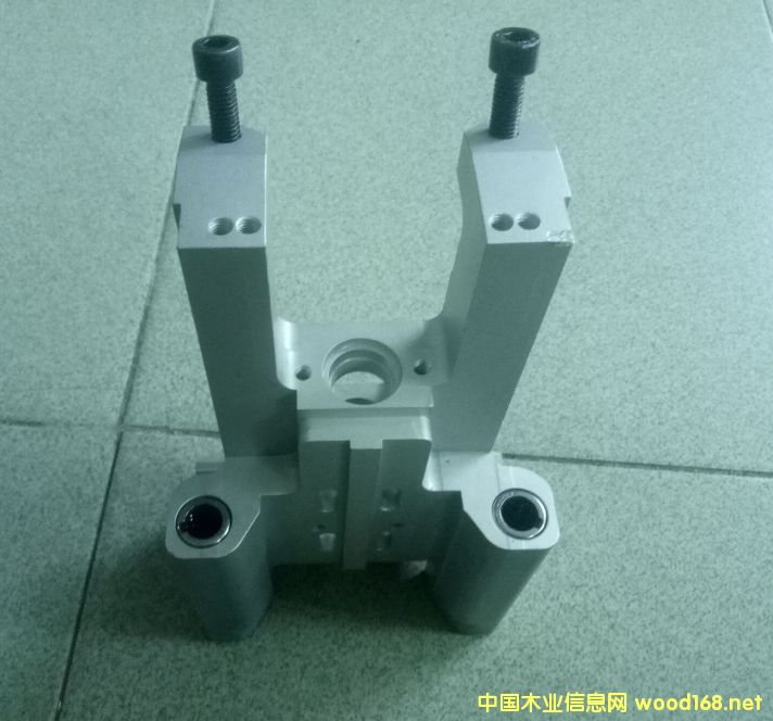 ���~210��߅�C(j��)���޵���