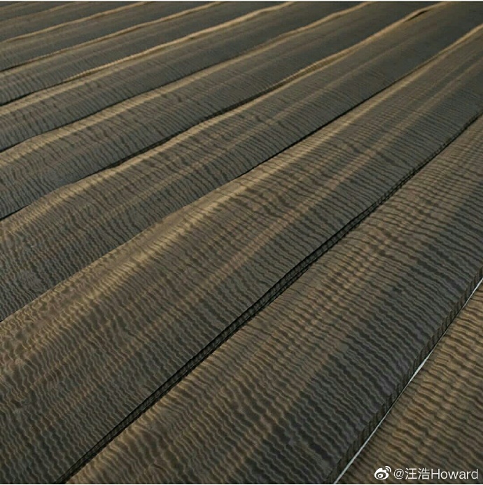 ��Ѭ�ȼ�����ȻľƤ