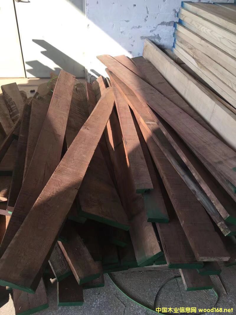 �����ں���